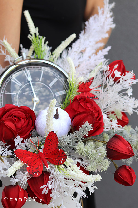 Alicja w Krainie Czarów, jesienny flowerbox na halloween