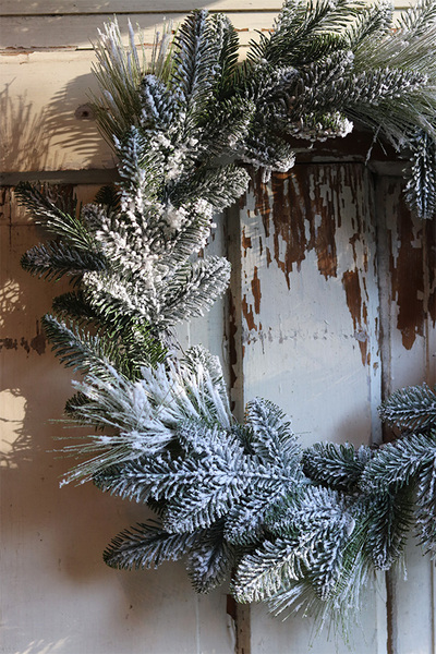 Śnieżny Świat, zimowy wianek iglasty