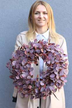 Eukaliptus Burgundi, stylowy bordowy wianek na drzwi, śr.40cm