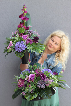 Purple Days, bukiet nagrobny we wkładzie, dł.65cm