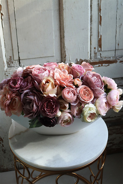 Różowa Księżniczka, bogata kompozycja kwiatowa, wym.29x44cm