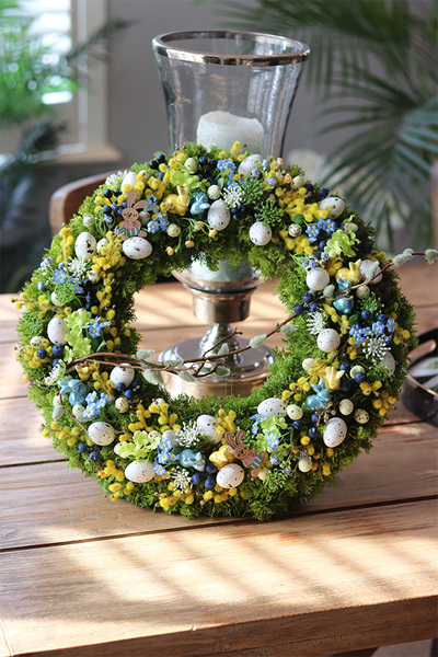 Eveline Easter, wianek wielkanocny z niezapominajkami