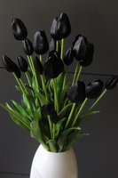 Black Tulips Head, wiosenna kompozycja w wazonie