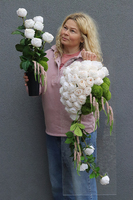 Clear Design Roses Ecru, nowoczesny bukiet nagrobny we wkładzie