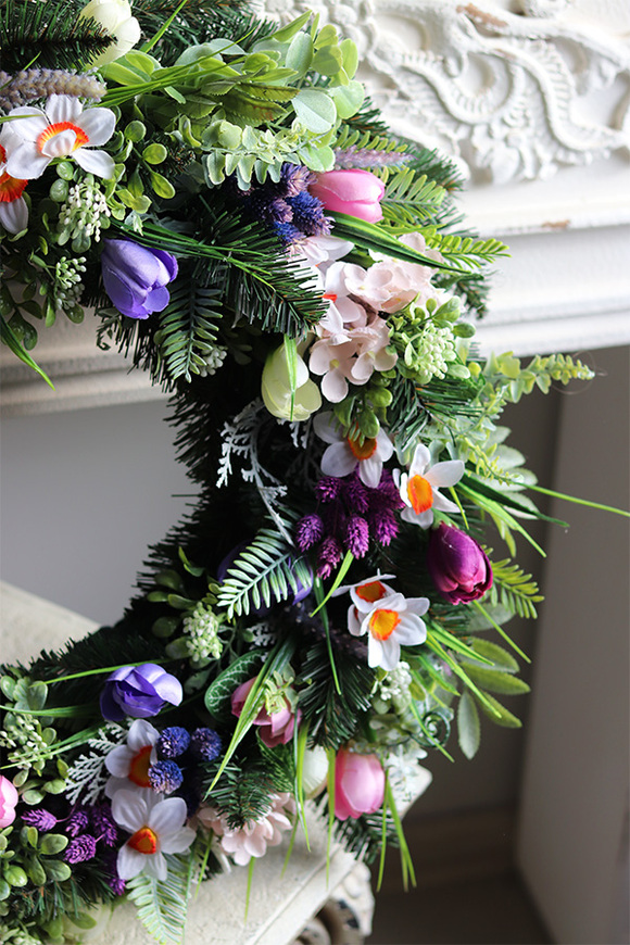 duży wieniec nagrobny, Wiosną