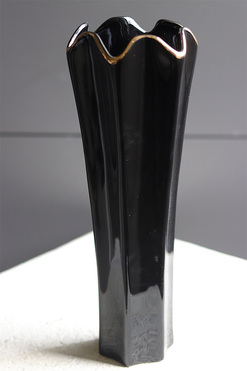 Fleur Noir, ceramiczny smukły wazon, wym.28x10cm