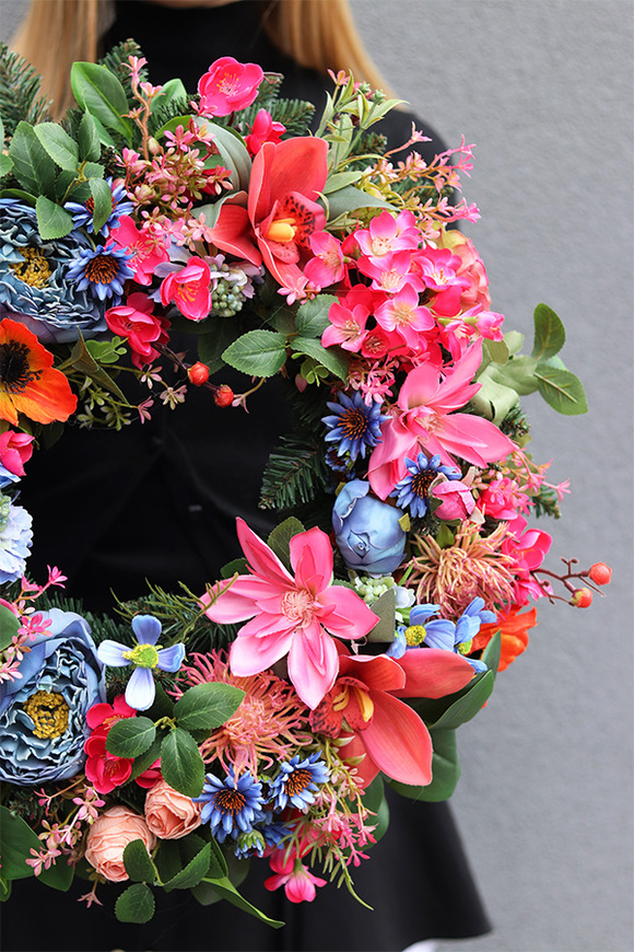 Montessori, wiosenny wieniec nagrobny