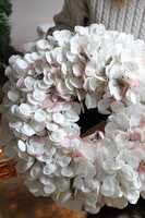 Mroźne Szczęście, zimowy wianek z błyszczących liści