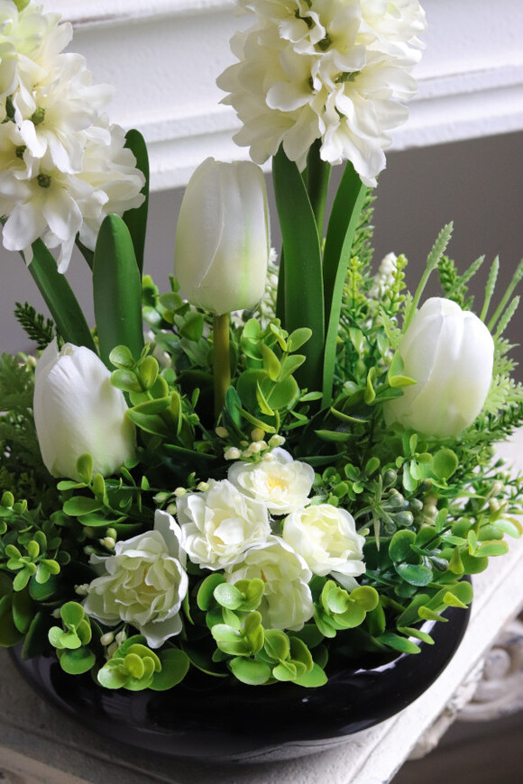 Hiacynty Piano, wiosenna dekoracja w misie