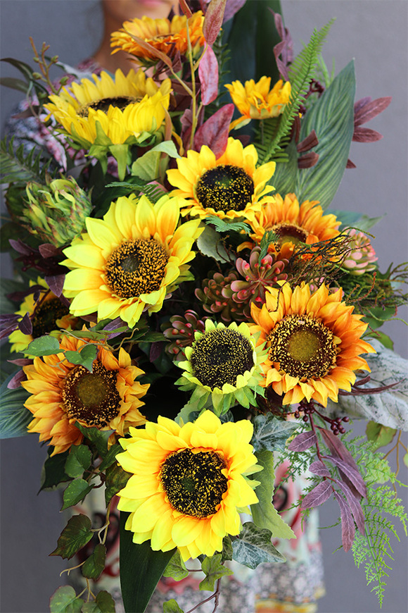 Słoneczniki, dekoracja nagrobna w misie