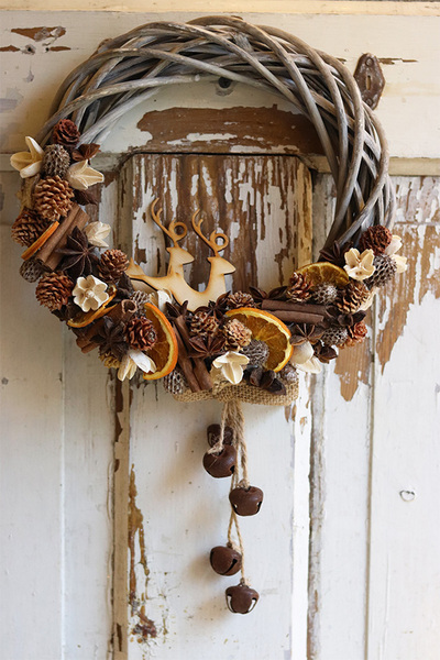 Reny Natural, świąteczny wianek z reniferami