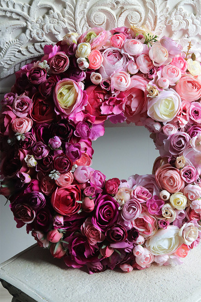 Delicja Gradia Big, bogaty różowy wianek na drzwi