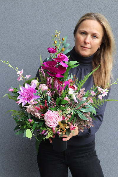 Loesa, bukiet nagrobny we wkładzie