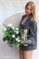 Solaria, dekoracja nagrobna na pleksji z lampionem