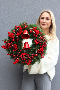 OD RĘKI Czerwone Dzwony świąteczny wianek dekoracyjny, śr.50cm