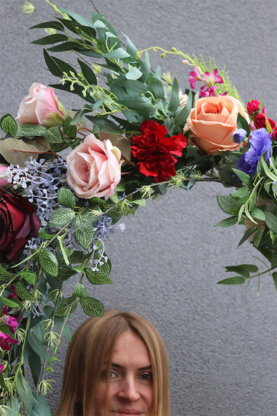 Koriana 2, girlanda roślinna na drzwi