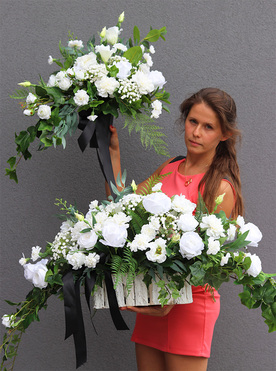 Białe Wspomnienia, bukiet nagrobny do flakonu, dł.47cm 