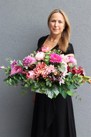 Denolla Gedda, kompozycja nagrobna z kallami, wym.37x70cm 