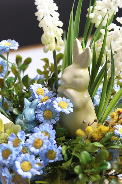 Little Yellow, stroik wielkanocny z zajączkiem