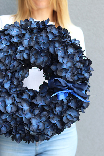 Granatowa Hortensja, ciemny wianek z hortensji