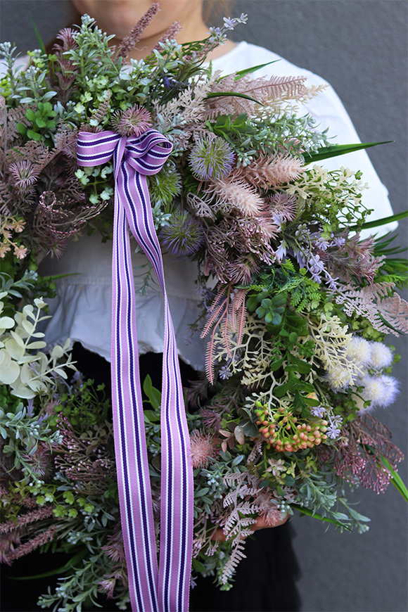 Mgiełka, kwiatowy wianek na drzwi