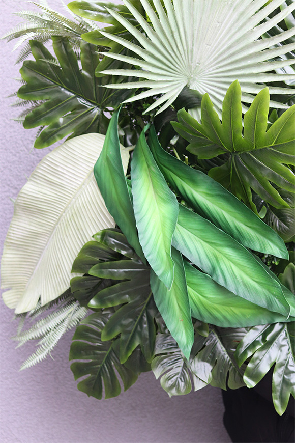 Sopot Cocktail Bar, ścianka jednostronna ze sztucznych roślin