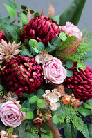 Igrena, kompozycja nagrobna w naczyniu