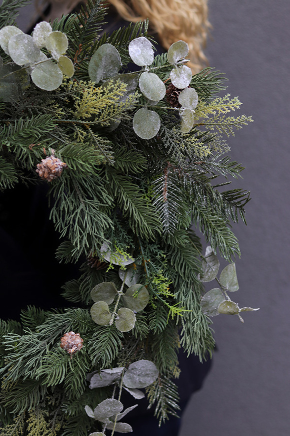 Zieleń Zimy, zimowy wianek z eukaliptusem