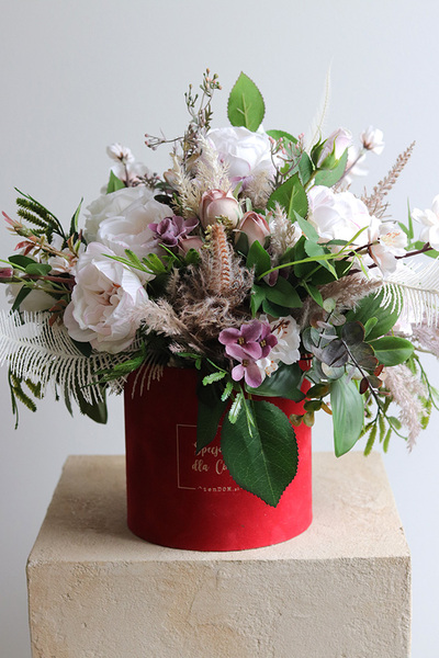 Beona Ozaria, welurowy flowerbox kwiatowy