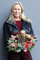 Red Star Glamour, świąteczny stroik na talerzu