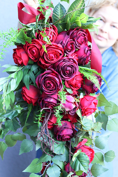 Red Roses Big, bukiet nagrobny do położenia