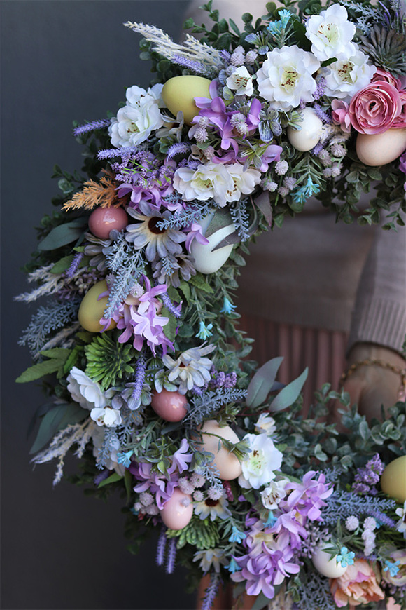 Easter Decor, liliowy wianek wielkanocny