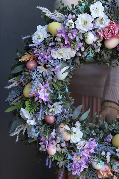 Easter Decor, liliowy wianek wielkanocny