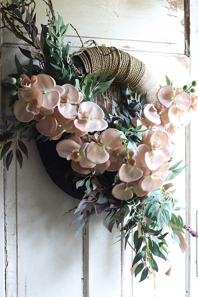 Elanea Orchid Newia, efektowny wianek na drzwi, wym.53x90cm 