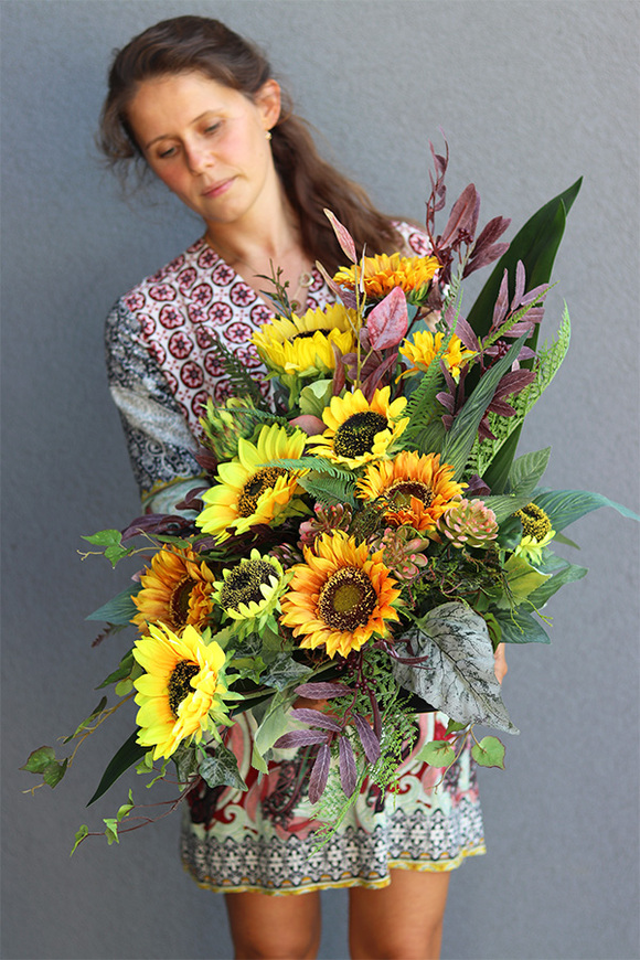 Słoneczniki, dekoracja nagrobna w misie