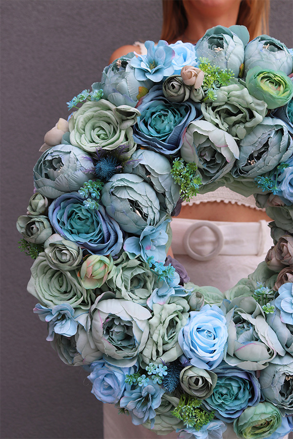 Blue Caryca New, wysokiej jakości niebieski wianek na drzwi