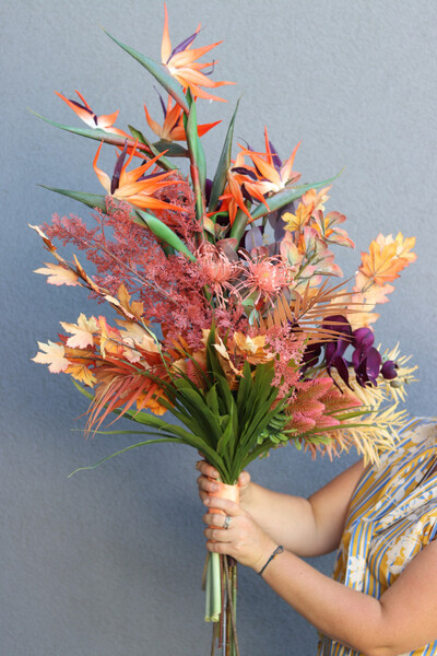 Gedonata Fall, egzotyczny bukiet do wazonu