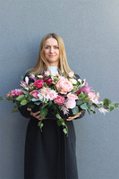 Lisa Milla Laos, komplet dekoracji nagrobnych