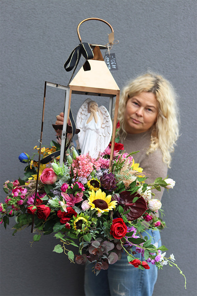 Angelo Garden Mileno, jesienny lampion nagrobny z kwiatami