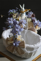 Fioletowa Delikata, dekorowany koszyczek wielkanocny z serwetką