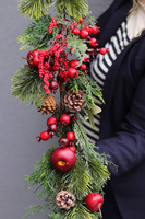 Jabłka Świąteczne, realistyczna iglasta girlanda zimowa