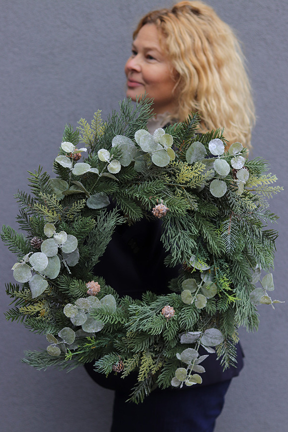 Zieleń Zimy, zimowy wianek z eukaliptusem