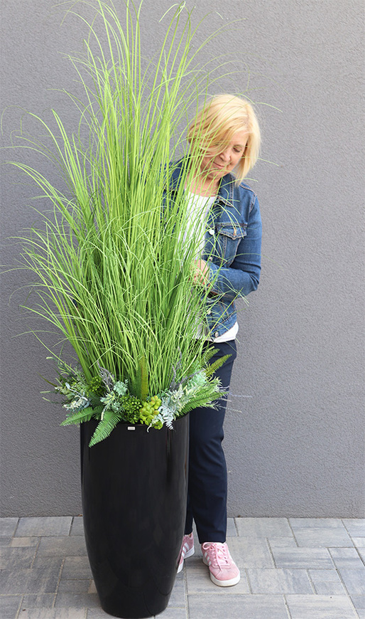 Fiberglass Grande Tenomo 2, trawy i sukulenty w donicy fiberglass,wys.160cm