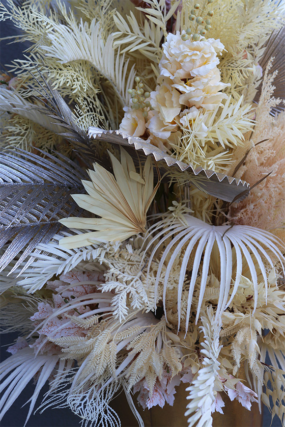 Premium Hotel, wysoka kompozycja suszem, Złota Bajka