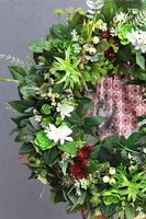 Greenelia, zielony wianek z sukulentami