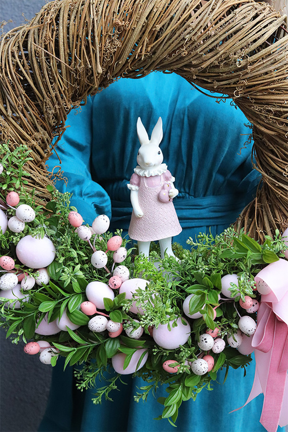 Wielkanoc w Różu, wielkanocny wianek z zajączkiem