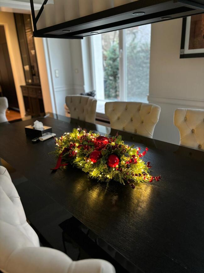 Red Dekorena LED, świąteczny stroik w metalowym naczyniu