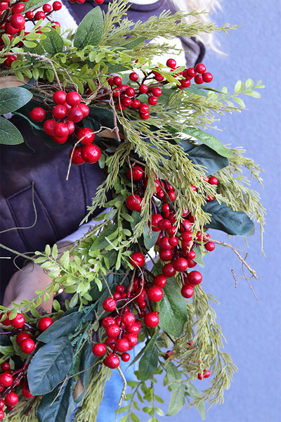 Czerwień Świąteczna, świąteczny wianek dekoracyjny