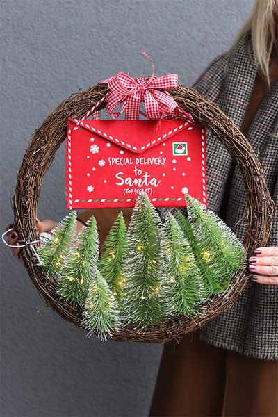 Letter LED, świąteczny wianek na drzwi