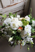 Malediwy White, kompozycja kwiatowa / bukiet, wym.40x60cm 